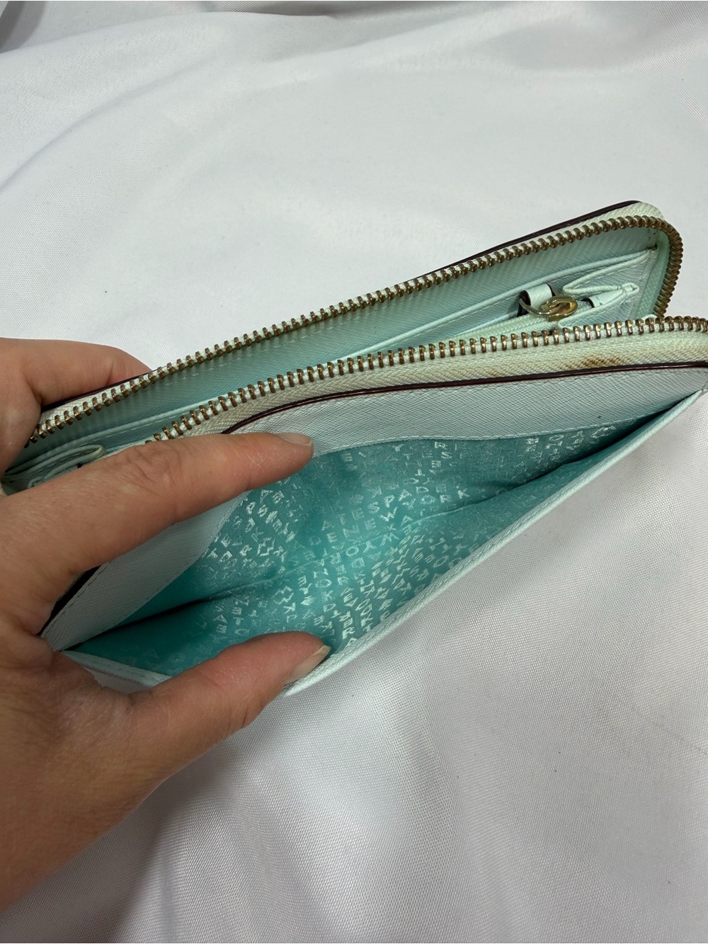 Kate Spade | Newburry Lane Talla Leather Wallet Light Blue Zipper - Picture 8 of 11
